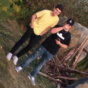 Meet your Posher, Luke